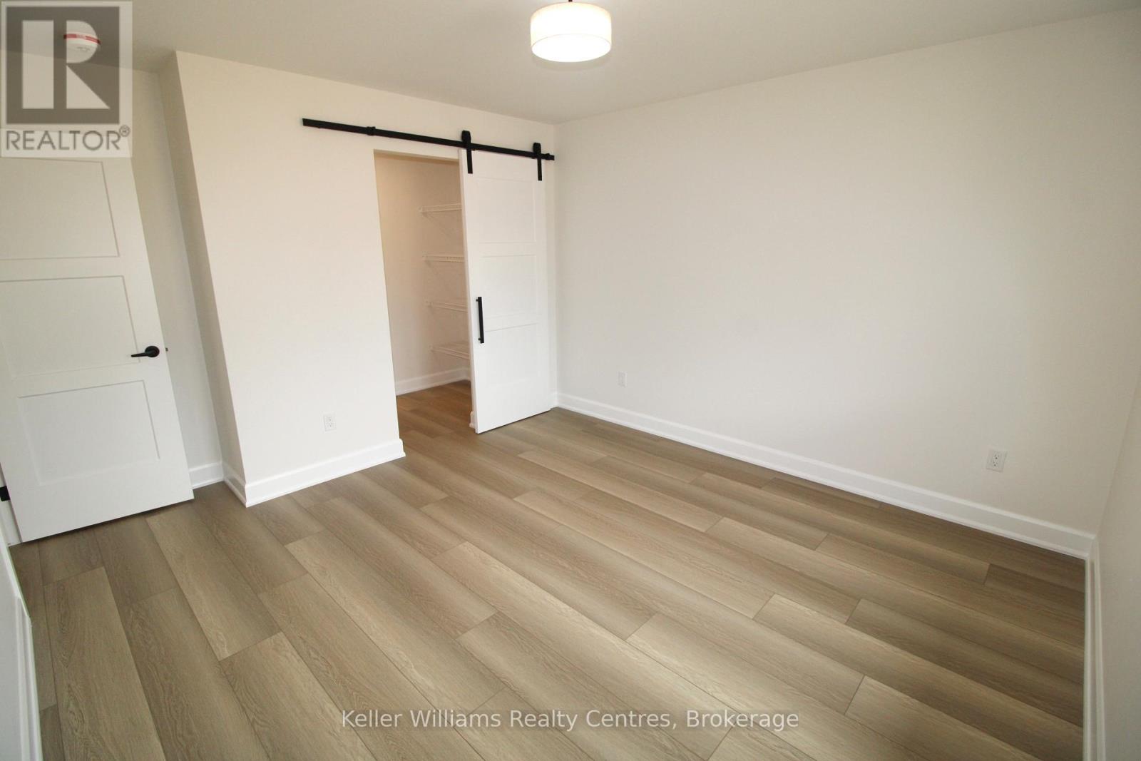 837 22nd Avenue A, Hanover, Ontario  N4N 0C5 - Photo 12 - X12288924