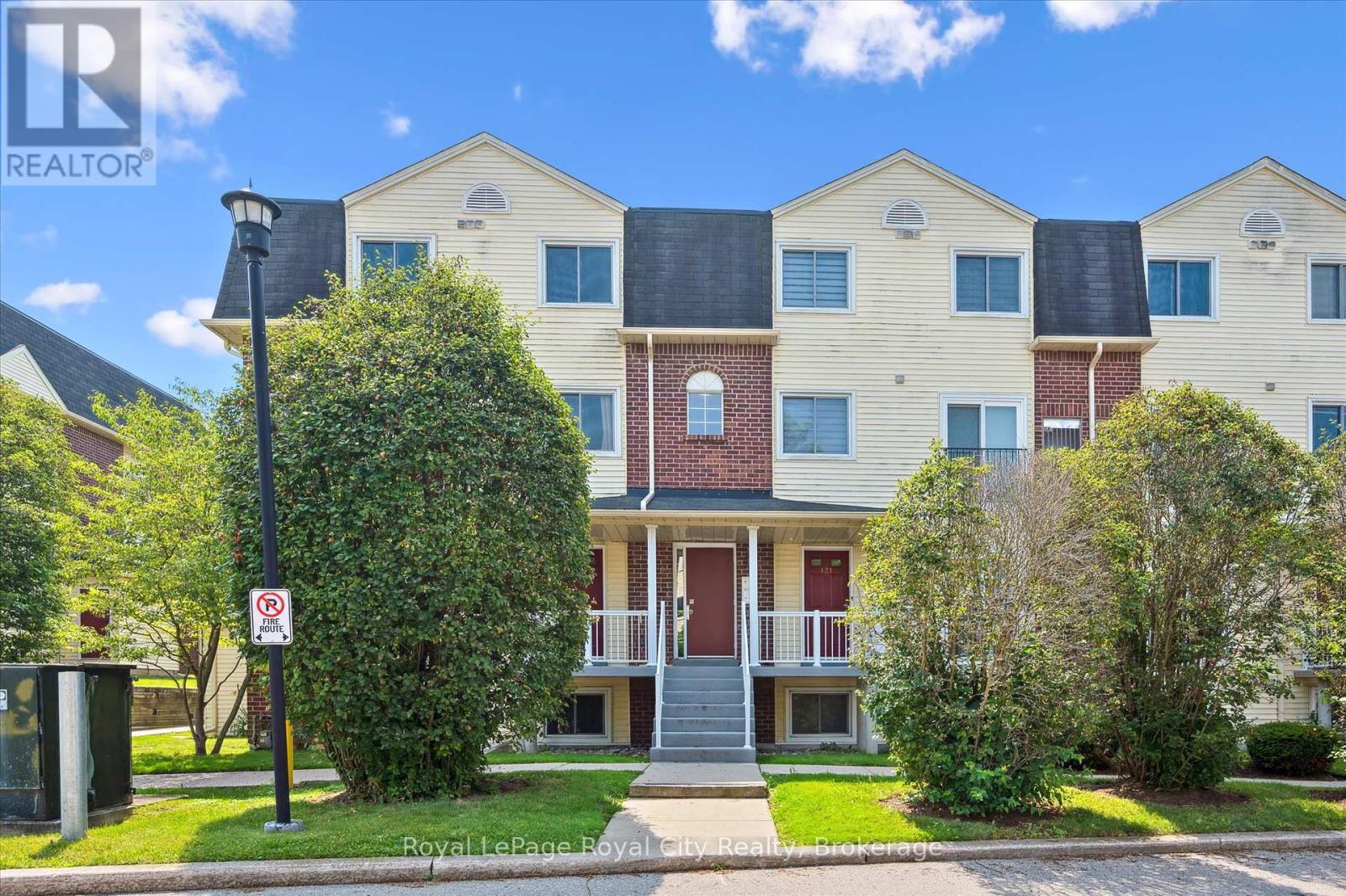 Property at 225 - 458 JANEFIELD AVENUE image 3