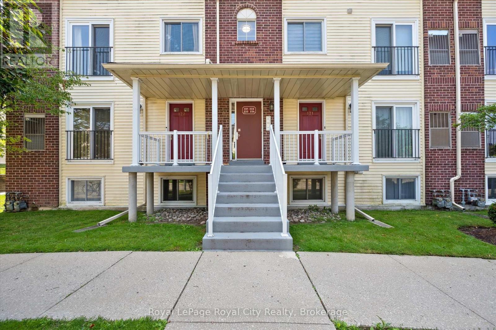 Property at 225 - 458 JANEFIELD AVENUE image 4