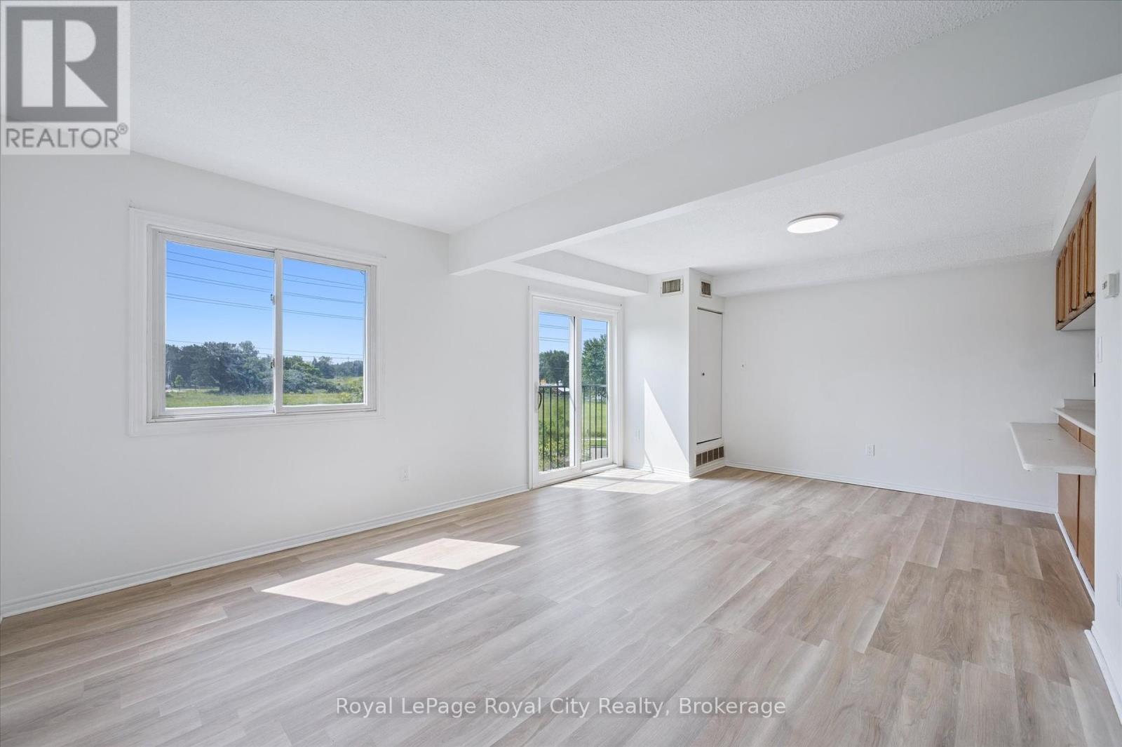 225 - 458 Janefield Avenue, Guelph, Ontario  N1G 4R8 - Photo 9 - X12288996