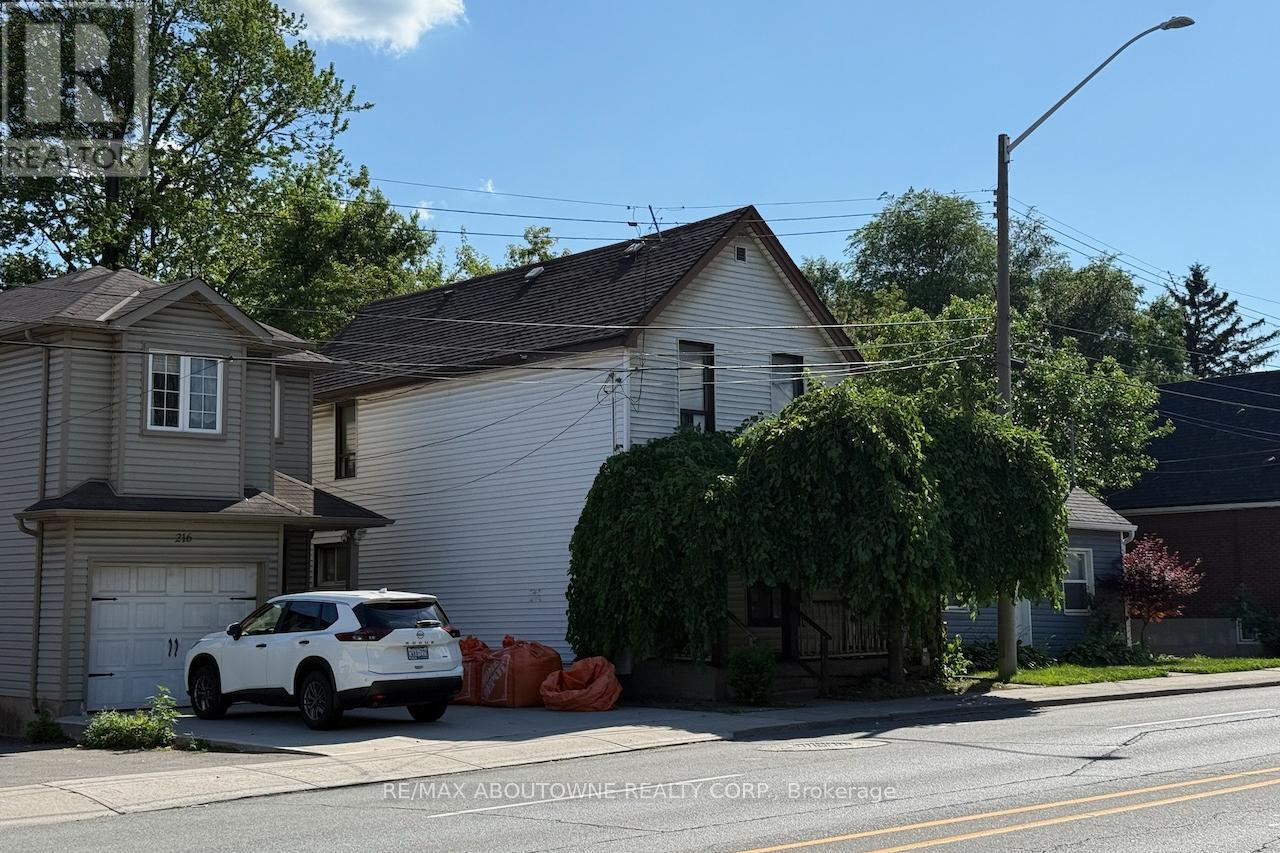 Property at 214 BURLINGTON STREET E image 1