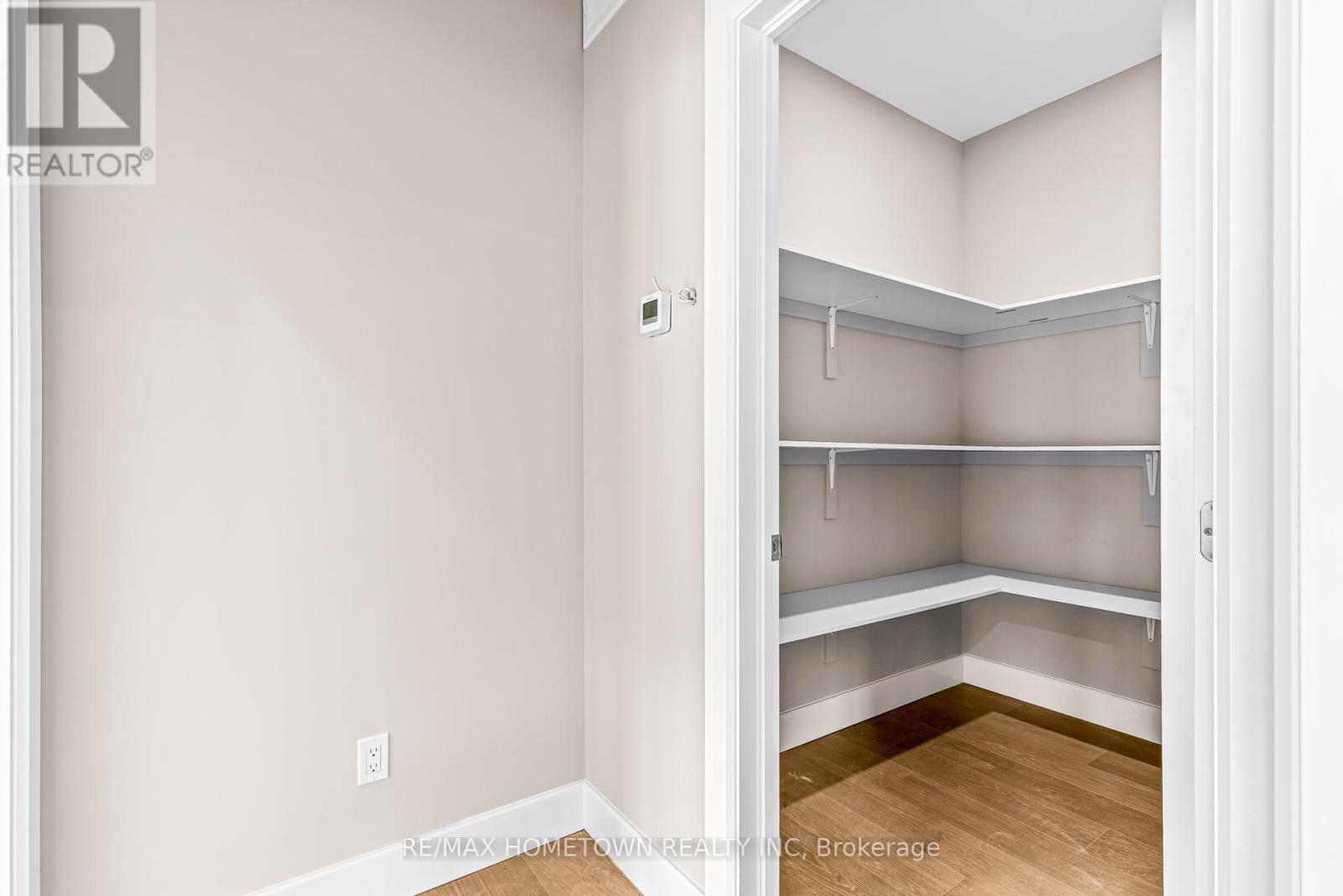 1067 Shearer Drive, Brockville, Ontario  K6V 7K1 - Photo 17 - X12236793