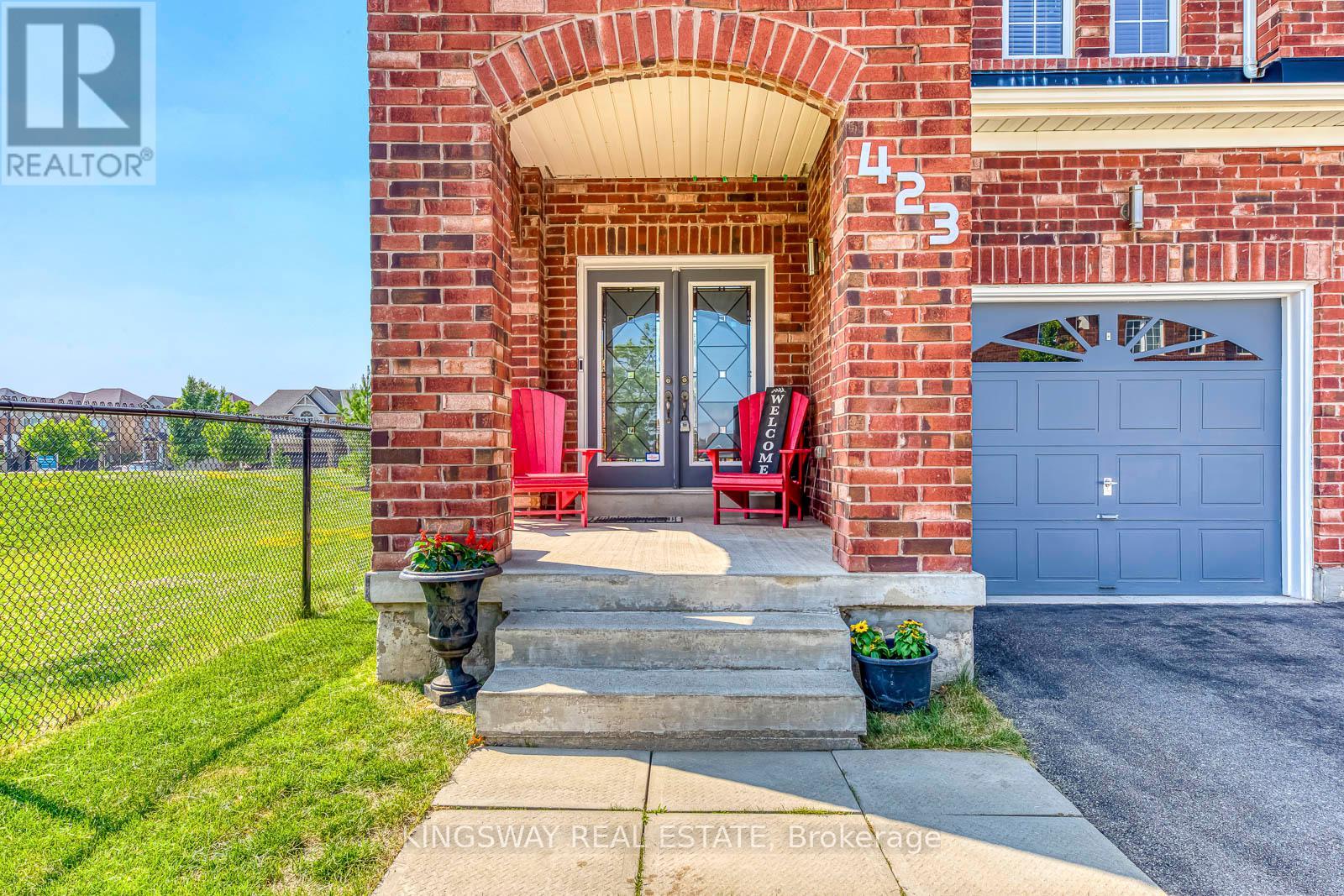 Property at 423 CEDRIC TERRACE image 4