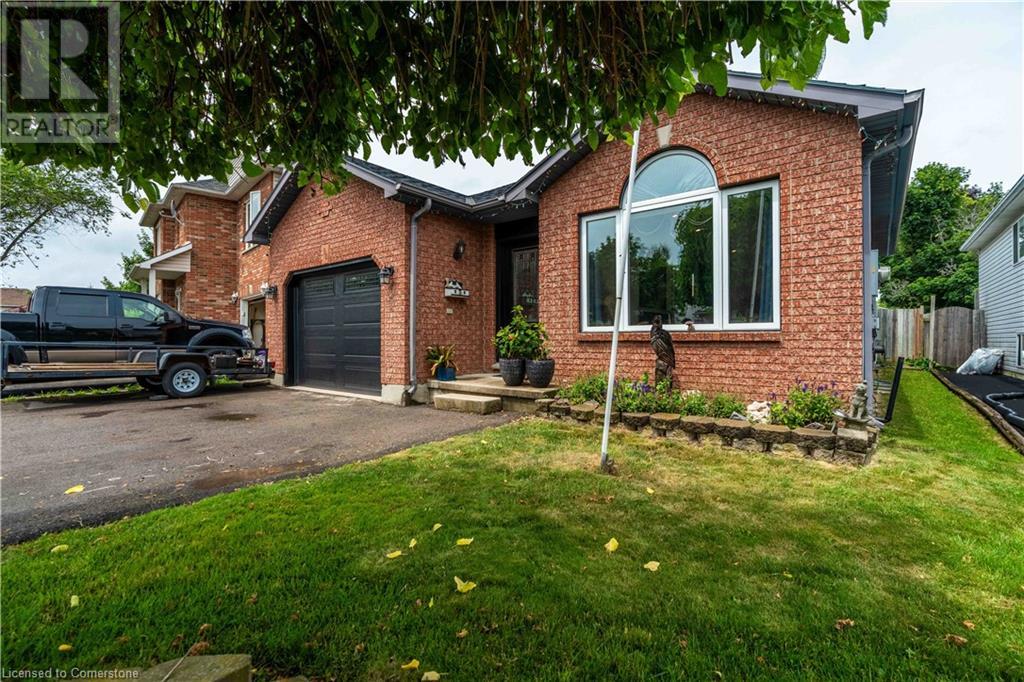 Property at 30 GLENGARY Crescent image 1