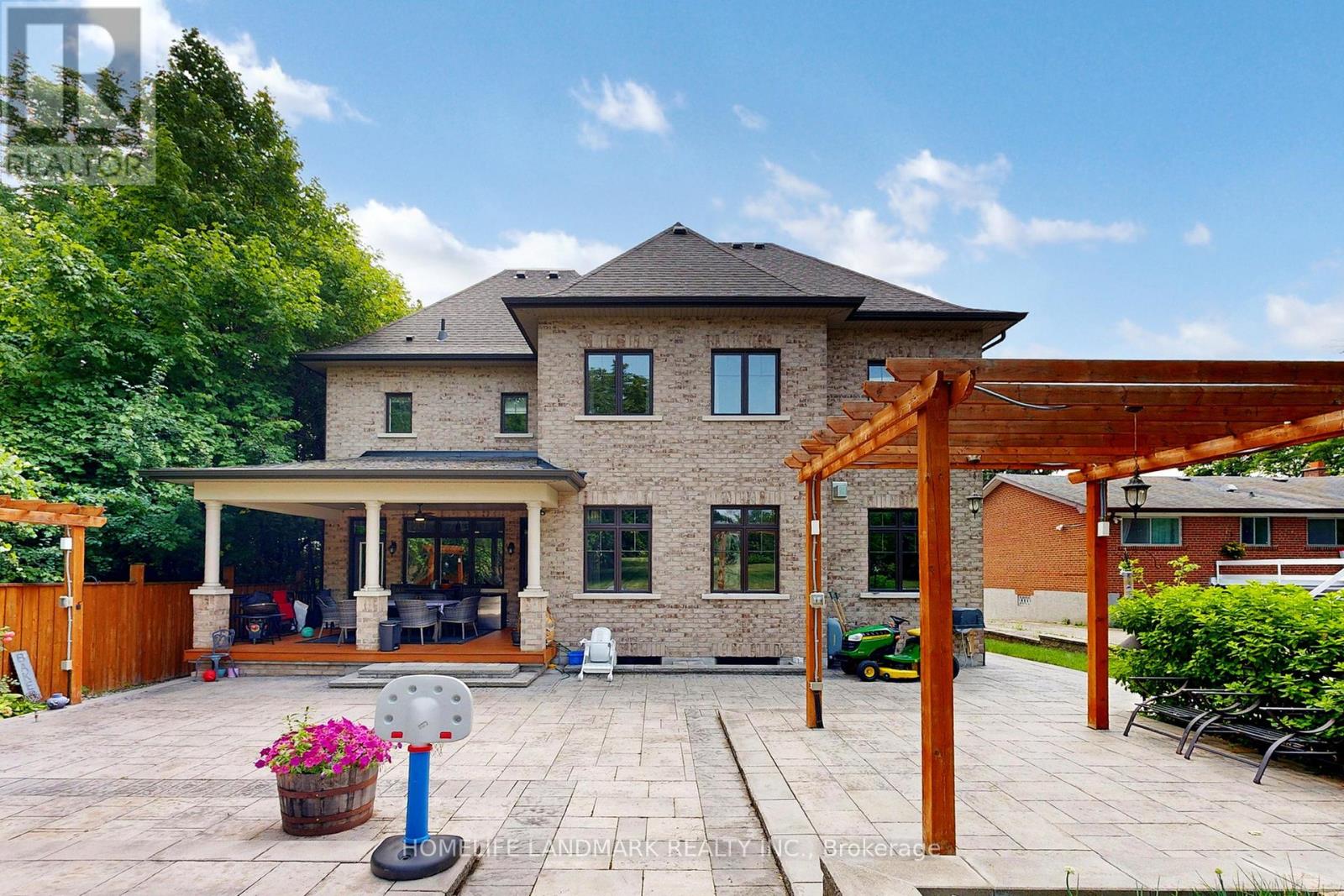 132 Pemberton Road, Richmond Hill, Ontario  L4C 3T7 - Photo 41 - N12288961