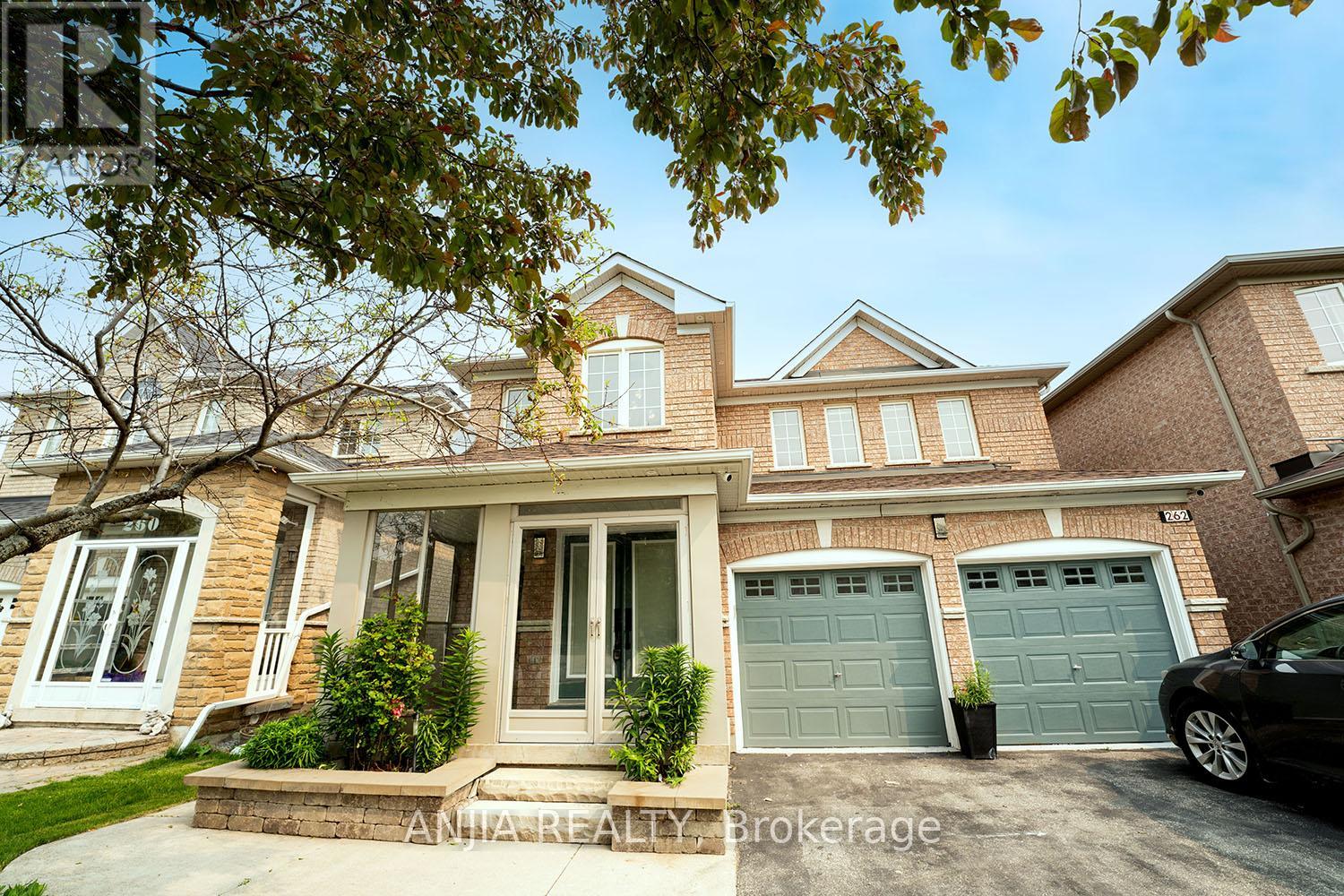 Property at 262 HELEN AVENUE image 2