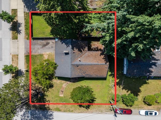 Property at 14588 110A AVENUE image 3