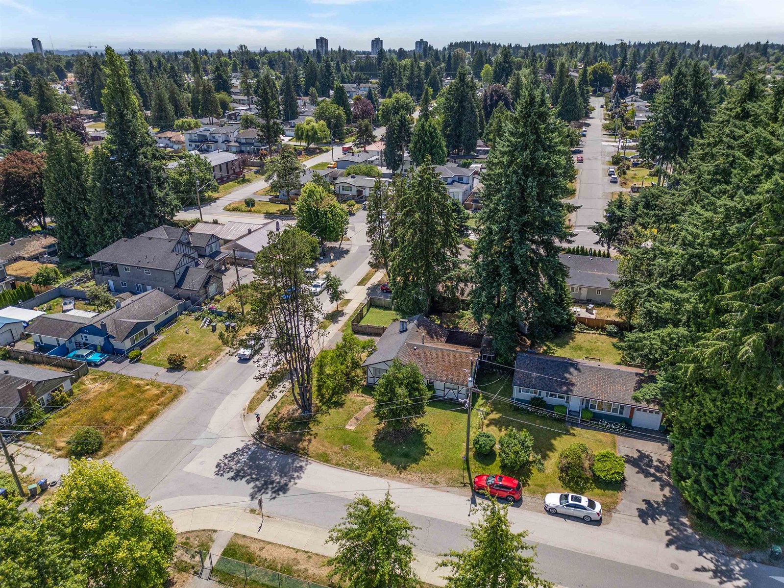 Property at 14588 110A AVENUE image 2