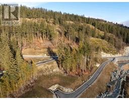 8200 MERLOT PEAK DRIVE, Pemberton, British Columbia