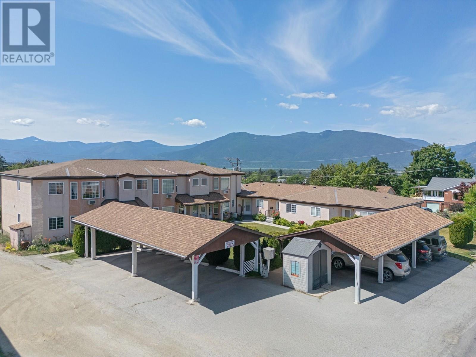 1907 Pine Street Unit# 7, Creston, British Columbia  V0B 1G5 - Photo 2 - 10355780