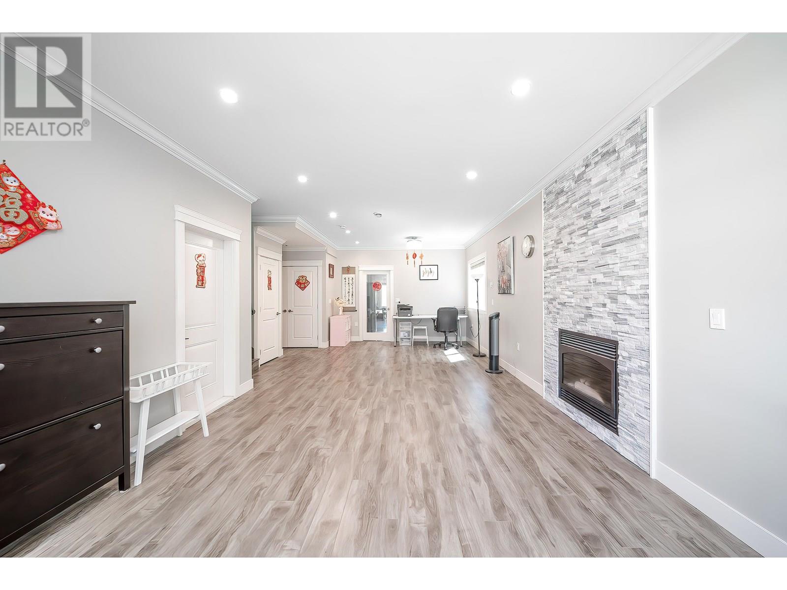 5598 Halley Avenue, Burnaby, British Columbia  V5H 2P8 - Photo 13 - R3027253