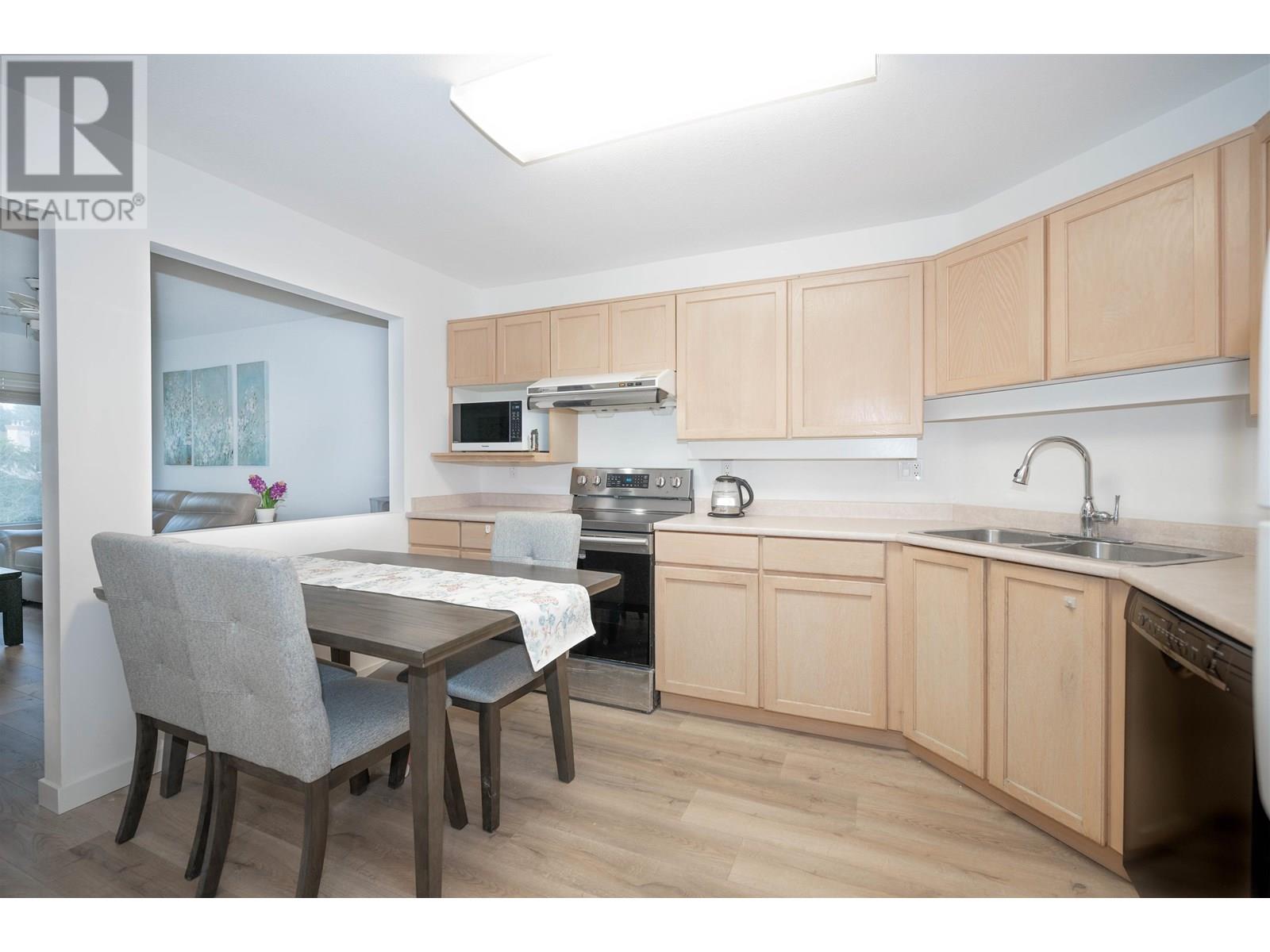 301 7480 Gilbert Road, Richmond, British Columbia  V7C 3W2 - Photo 4 - R3027318