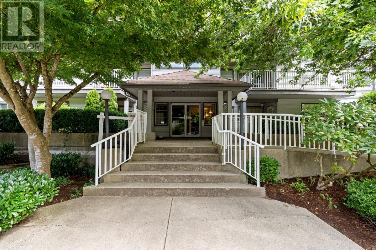 108 20561 113 AVENUE, Maple Ridge, British Columbia