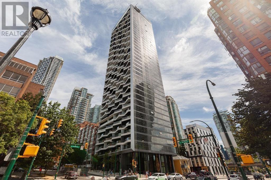 1403 889 PACIFIC STREET, Vancouver, British Columbia