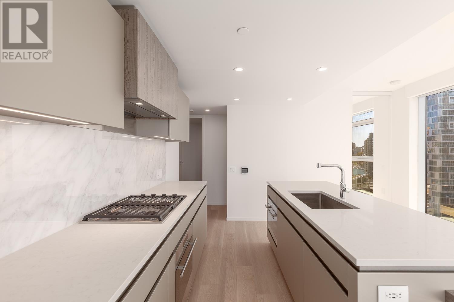 1403 889 Pacific Street, Vancouver, British Columbia  V6Z 1C3 - Photo 8 - R3027501