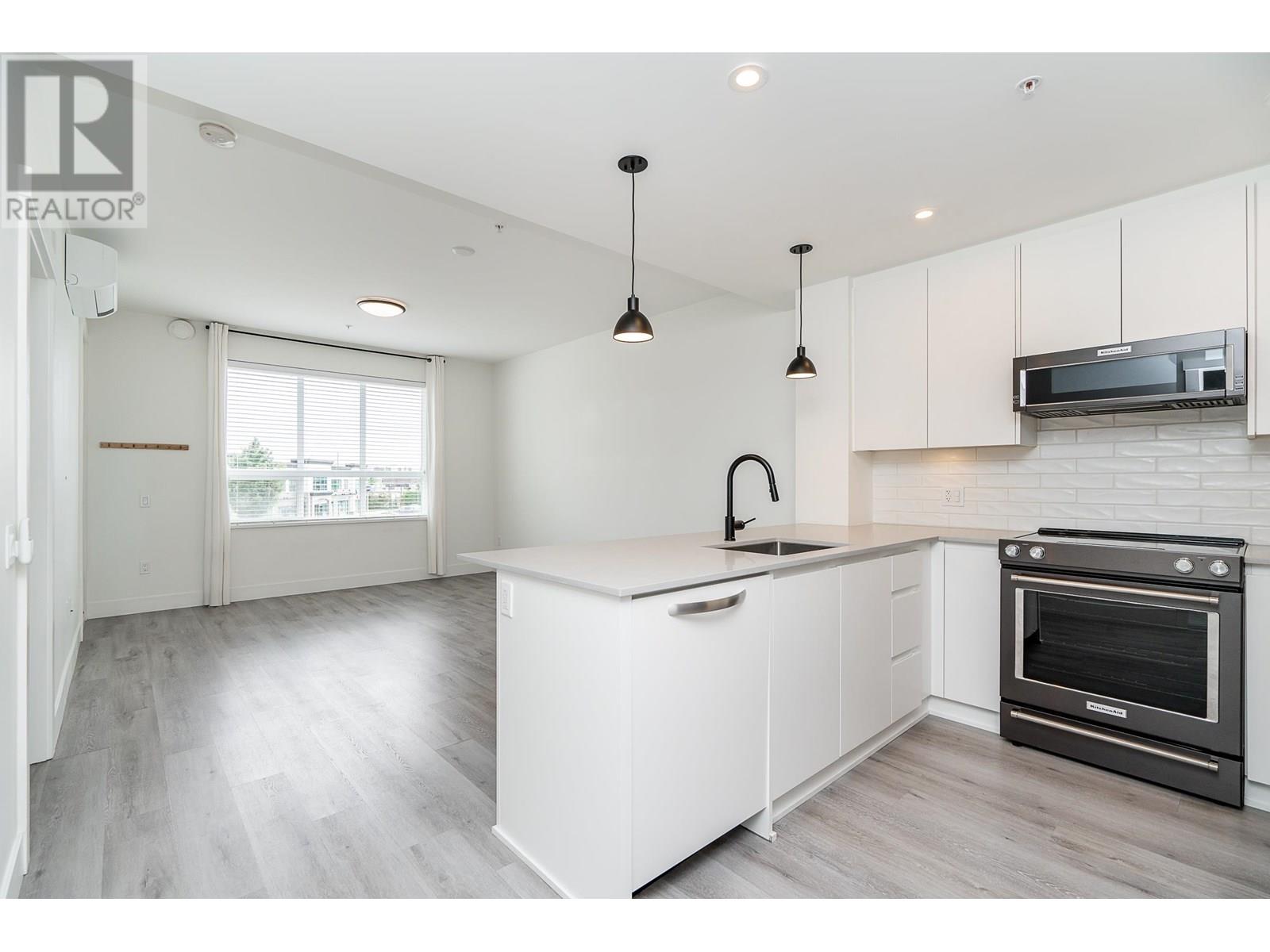 1205 2180 Kelly Avenue, Port Coquitlam, British Columbia  V3C 0S6 - Photo 2 - R3027542