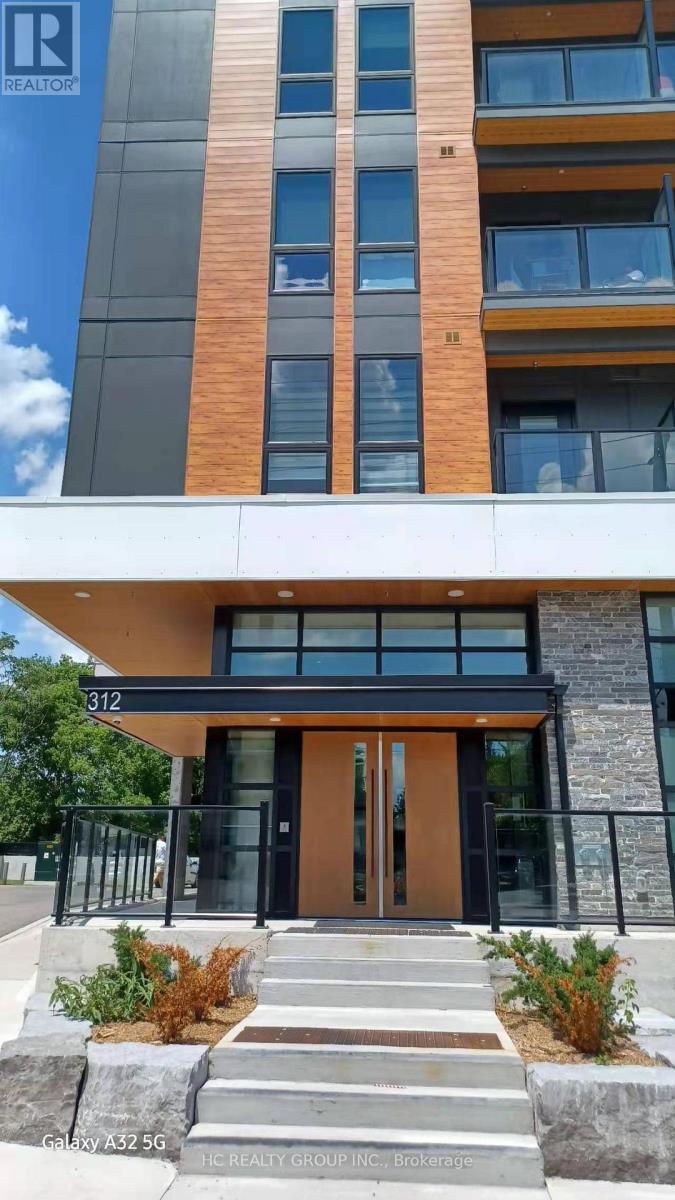 516 - 312 Erb Street W, Waterloo, Ontario  N2L 1W3 - Photo 4 - X12288984