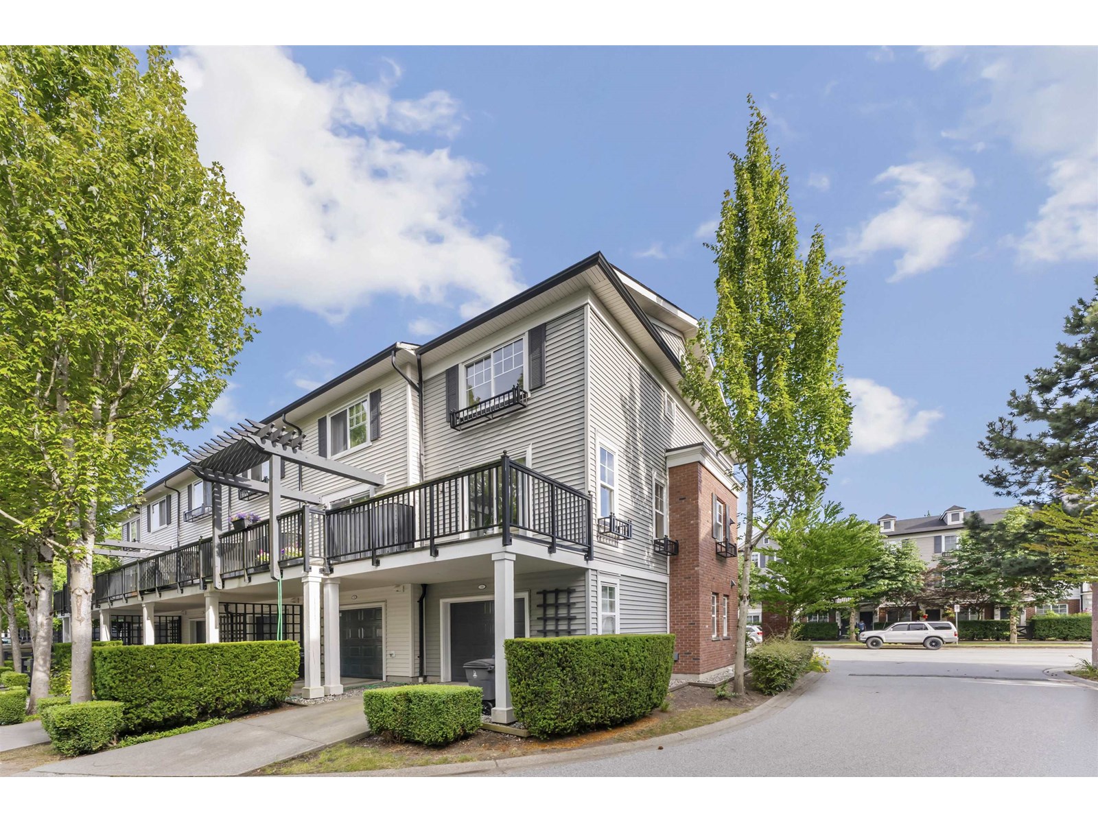 80 18983 72a Avenue, Surrey, British Columbia  V4N 1A5 - Photo 4 - R3027057