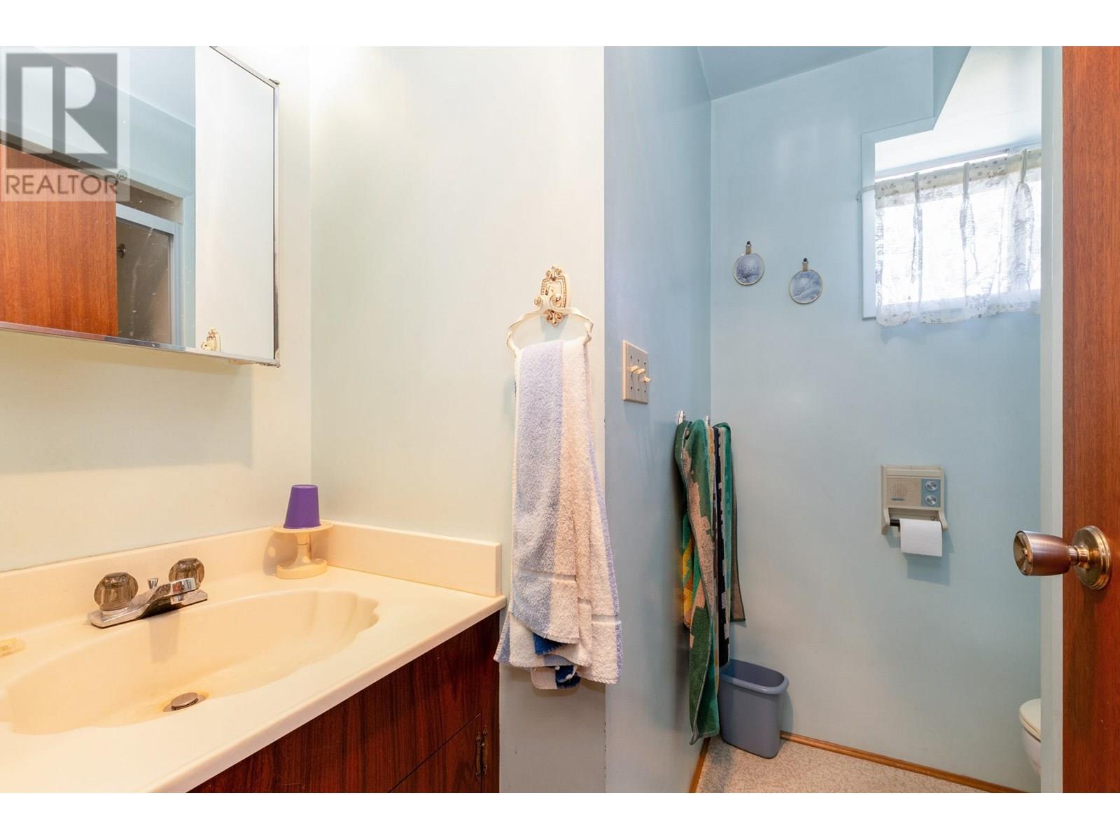 945 Lillian Street, Coquitlam, British Columbia  V3J 5C6 - Photo 30 - R3027319