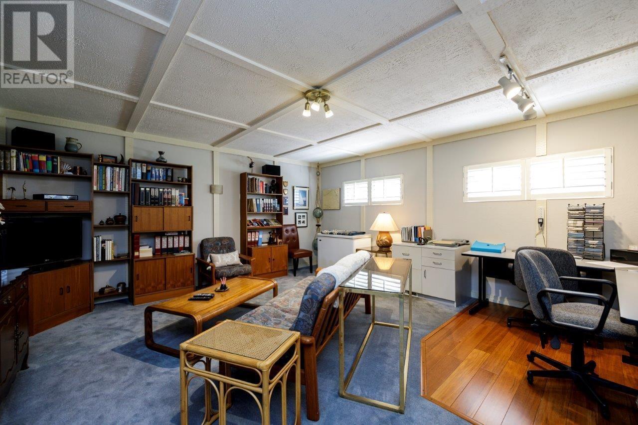 4588 Cliffmont Road, North Vancouver, British Columbia  V7G 1J9 - Photo 25 - R3027401