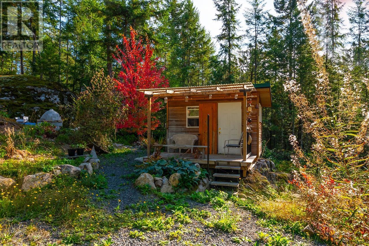 1580 Evergreen Lane, Bowen Island, British Columbia  V0N 1G2 - Photo 15 - R3027456