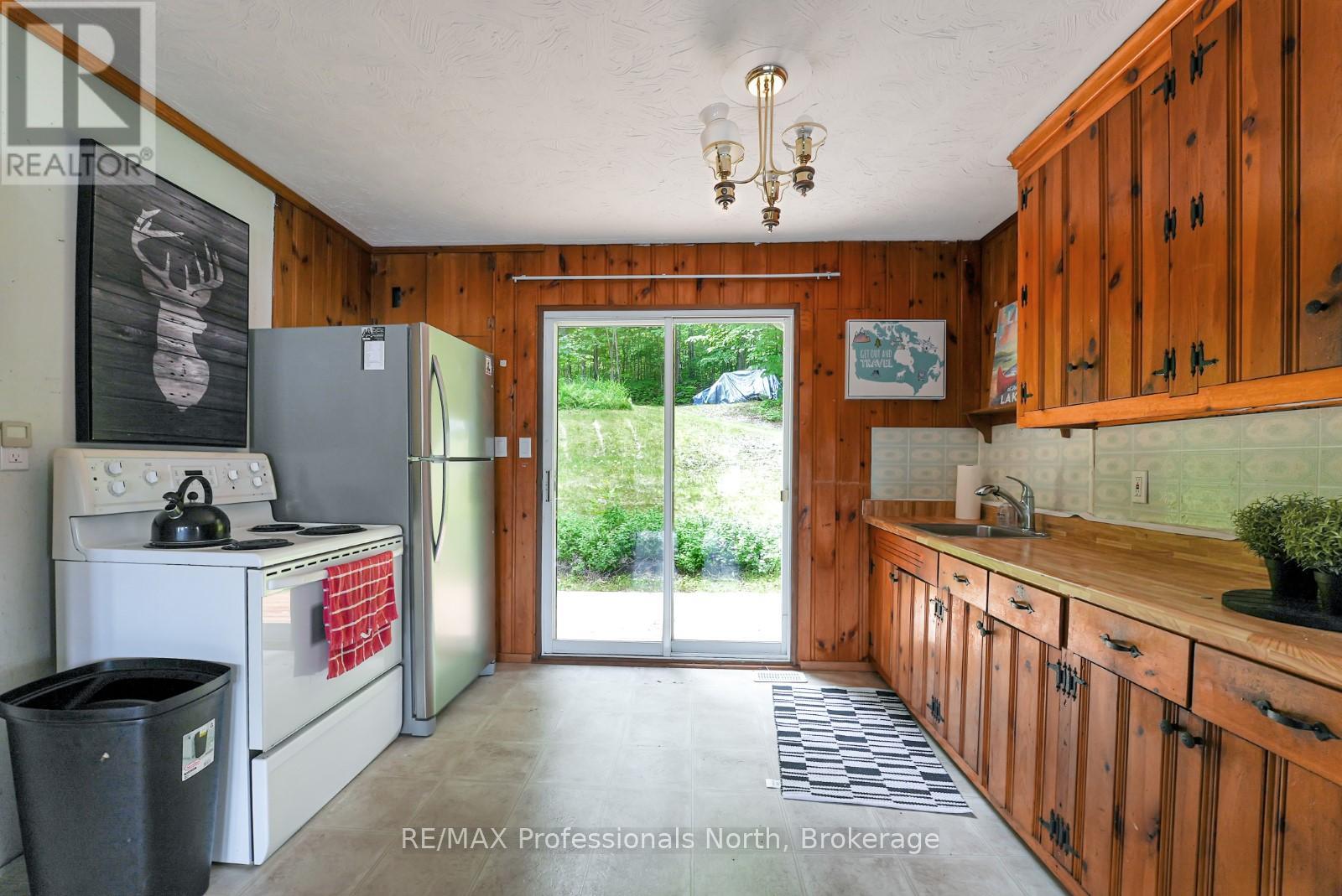 1020 Vinegar Hill Lane, Highlands East, Ontario  K0L 3C0 - Photo 10 - X12289129