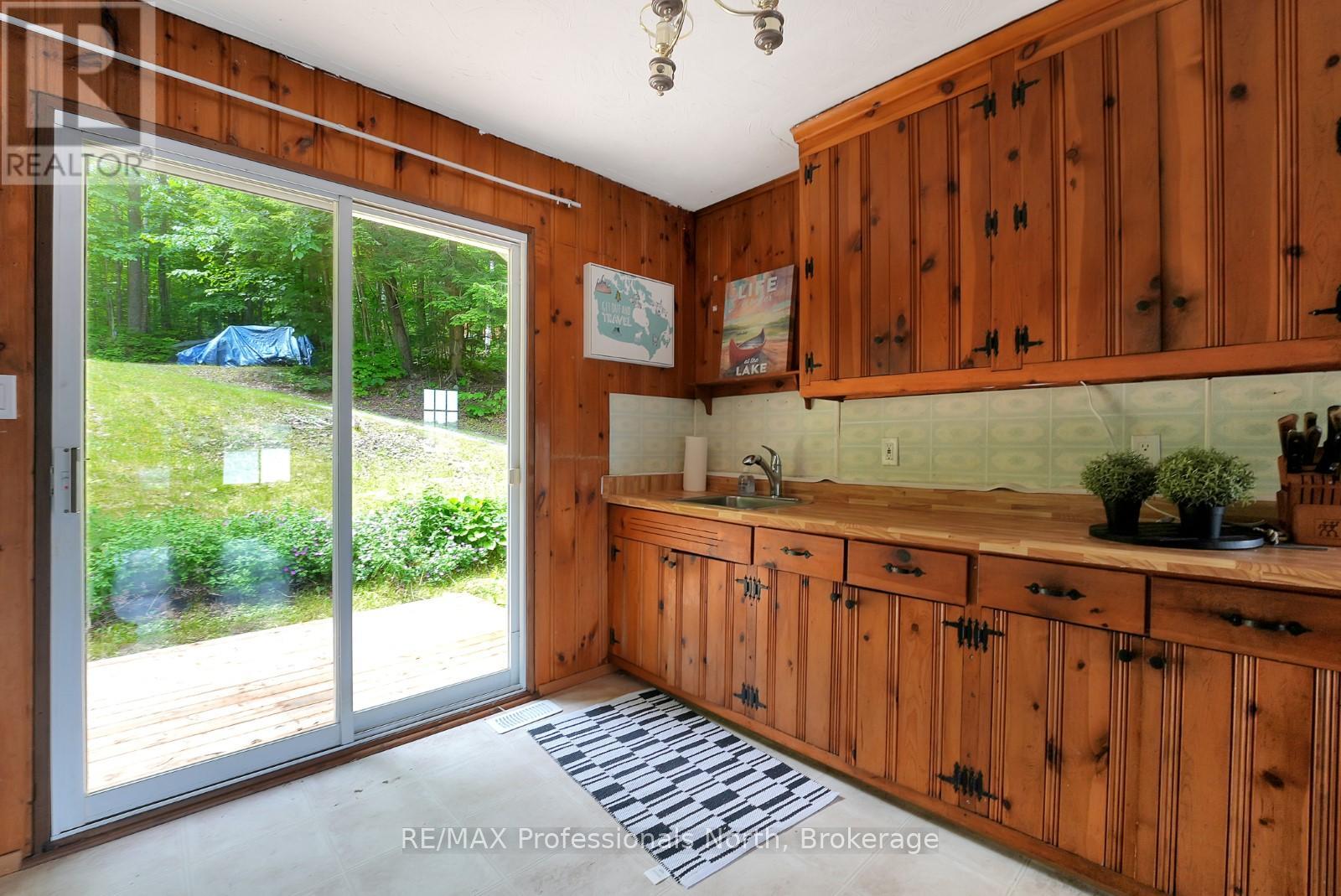 1020 Vinegar Hill Lane, Highlands East, Ontario  K0L 3C0 - Photo 11 - X12289129