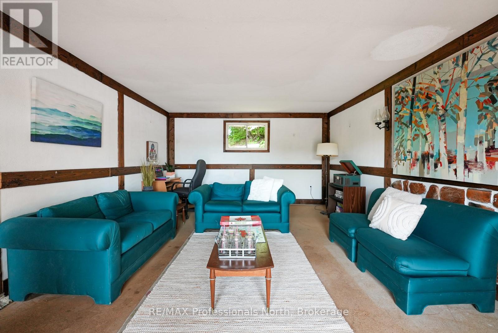 Property at 1020 VINEGAR HILL LANE image 3