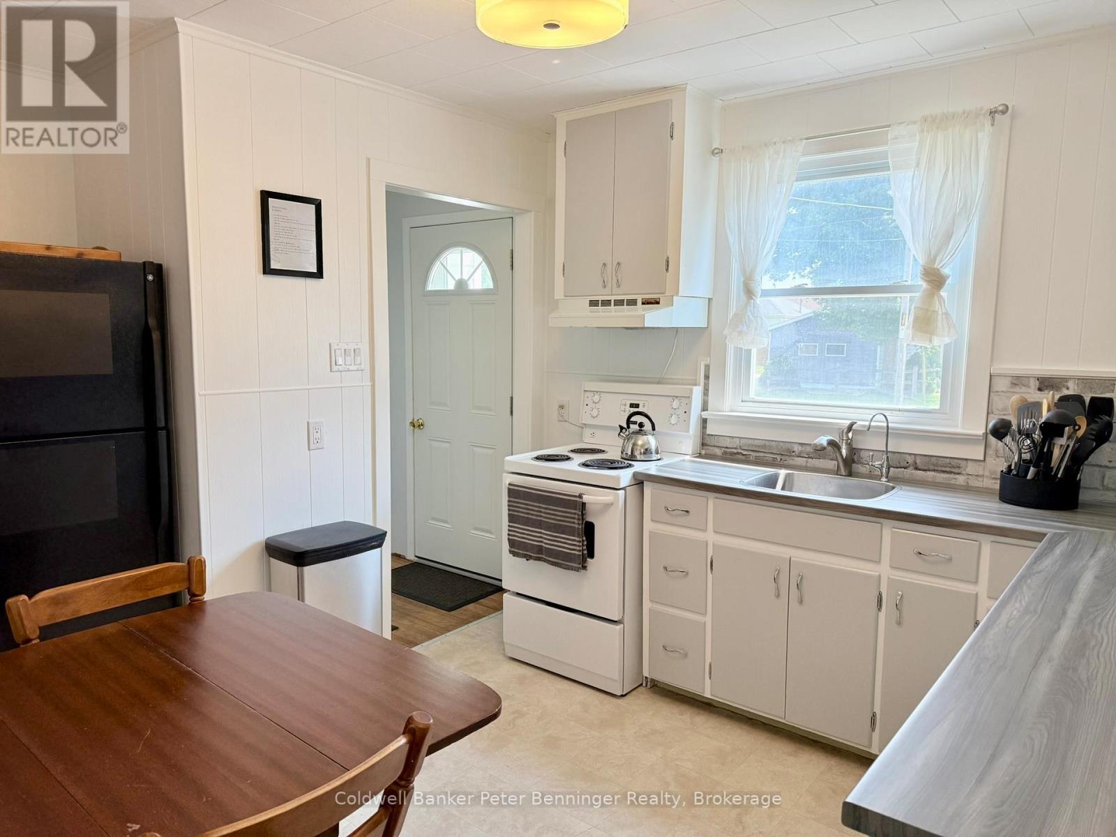 268 3rd Avenue Se, Arran-Elderslie, Ontario  N0G 1L0 - Photo 6 - X12289197