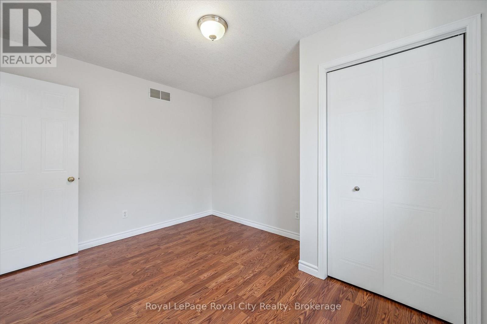 83 Inverness Drive, Guelph, Ontario  N1E 6E4 - Photo 17 - X12289211