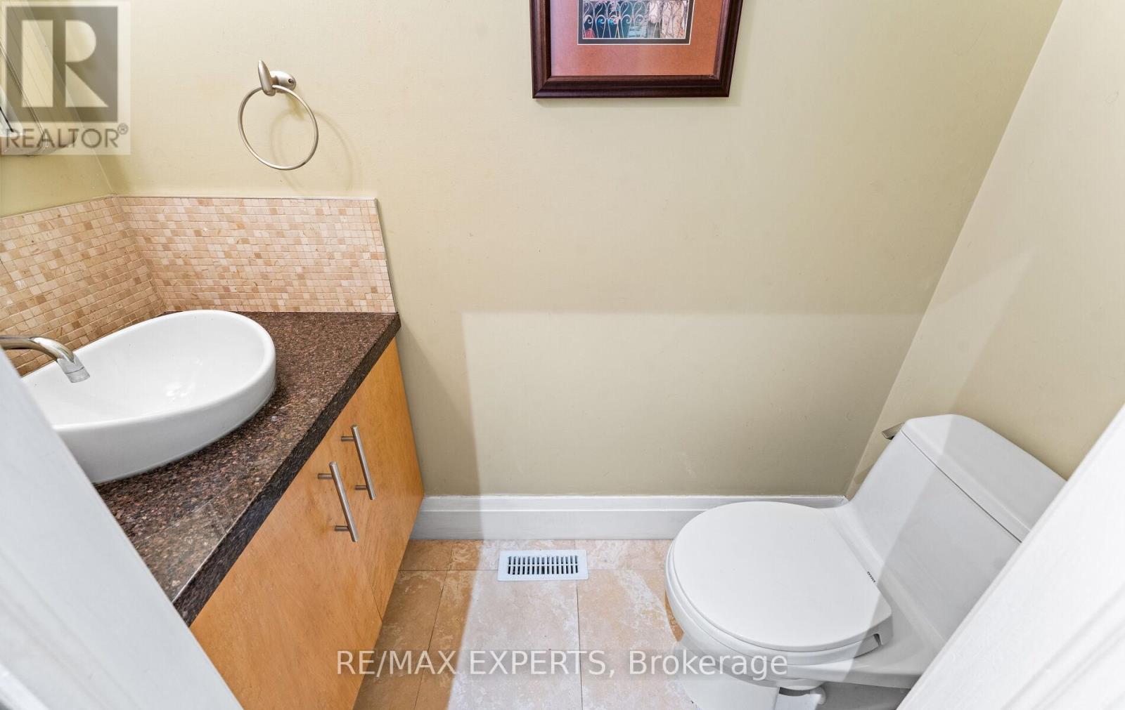 120 Riverside Drive, Vaughan, Ontario  L4L 2L3 - Photo 14 - N12288575