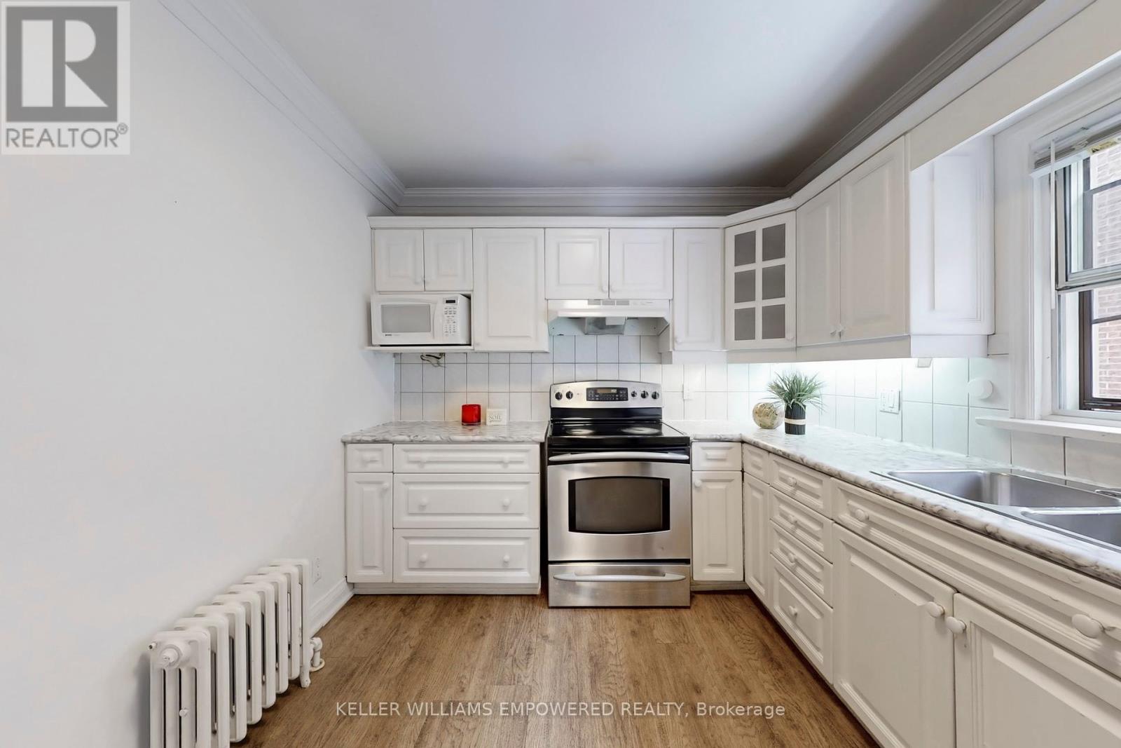 65 Long Branch Avenue, Toronto, Ontario  M8W 3J3 - Photo 16 - W12274864