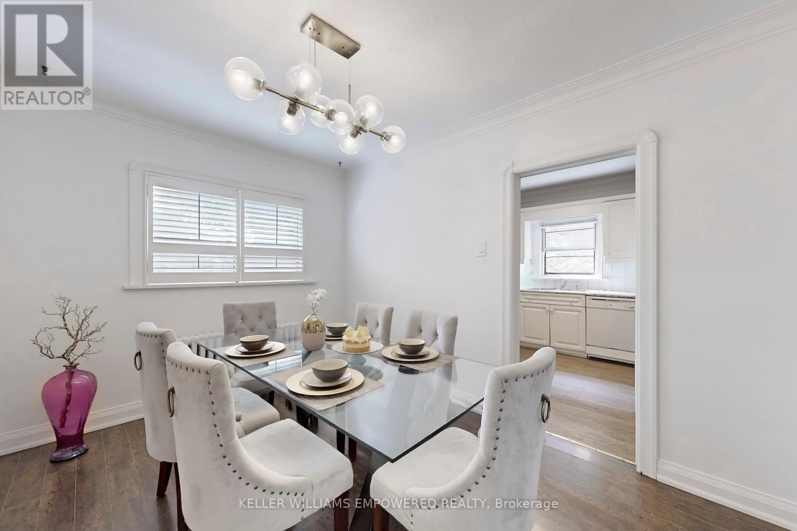 65 Long Branch Avenue, Toronto, Ontario  M8W 3J3 - Photo 12 - W12274864