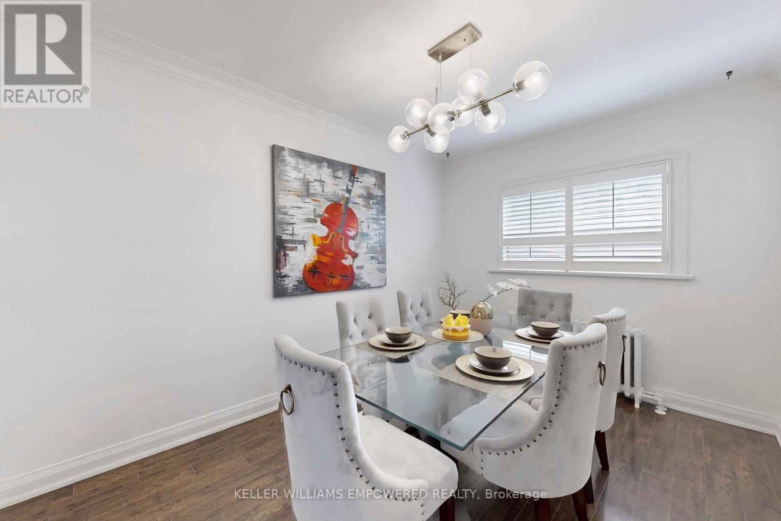 65 Long Branch Avenue, Toronto, Ontario  M8W 3J3 - Photo 11 - W12274864