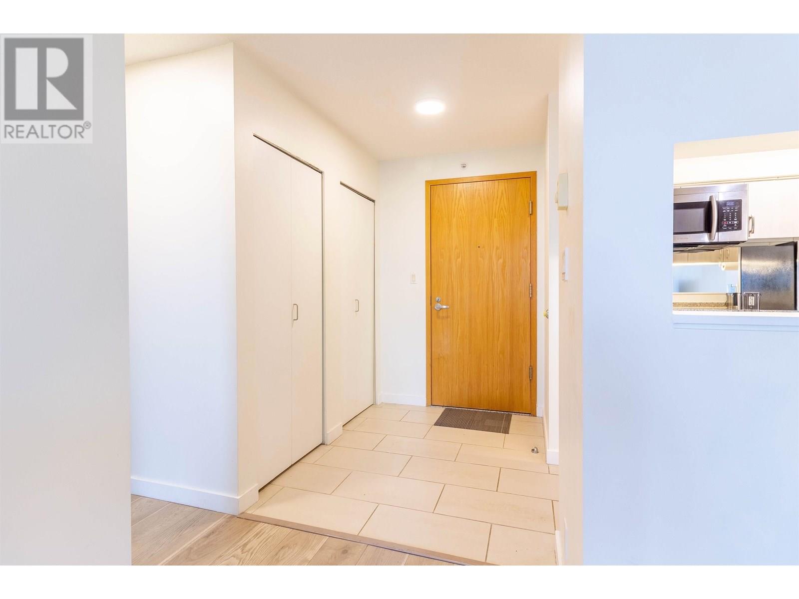 1203 1200 Georgia Street, Vancouver, British Columbia  V6E 4R2 - Photo 11 - R3027661