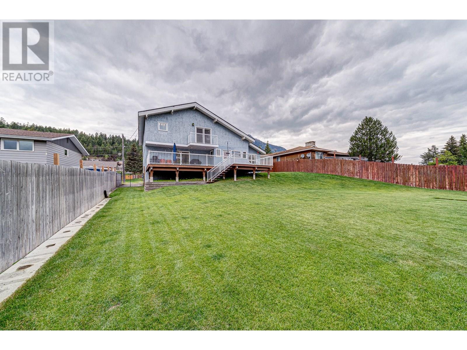 920 Alpine Way