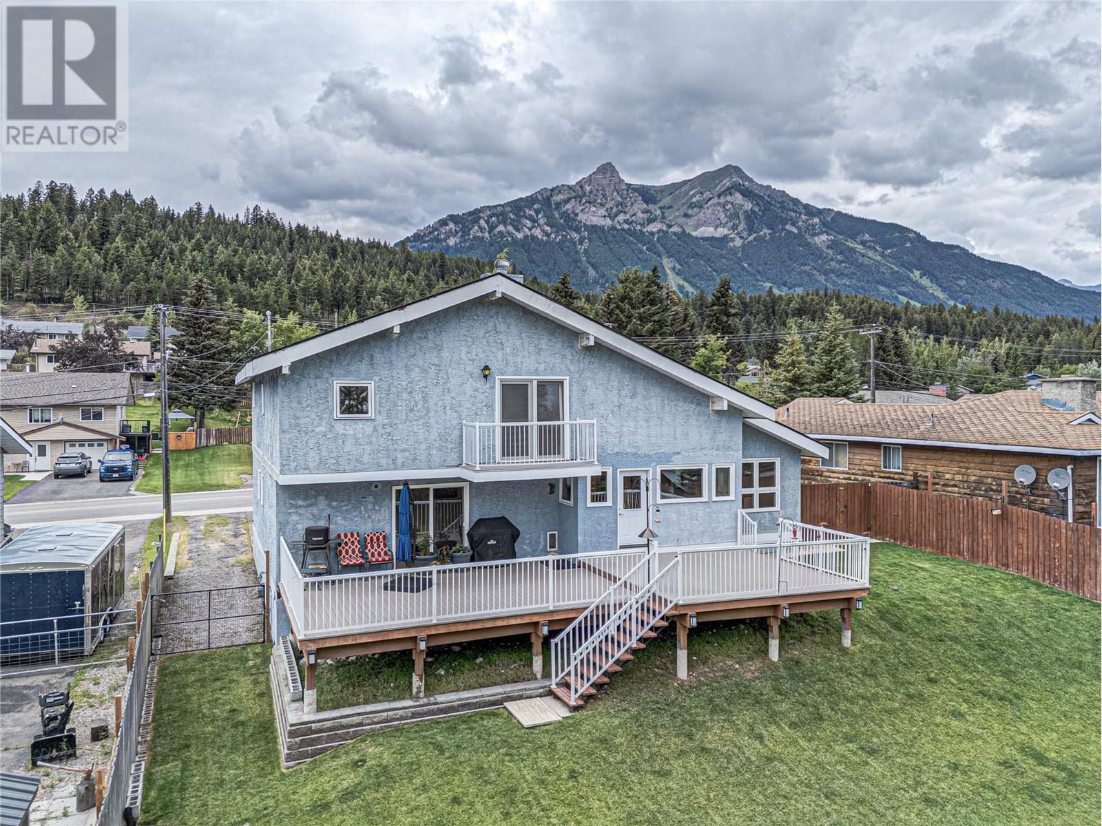 920 Alpine Way