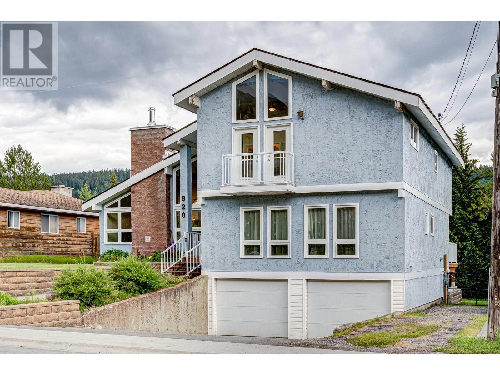920 Alpine Way, Elkford, British Columbia  V0B 1H0 - Photo 51 - 10355843