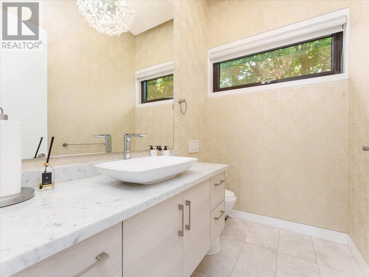 3011 W 27th Avenue, Vancouver, British Columbia  V6L 1W6 - Photo 9 - R3027669