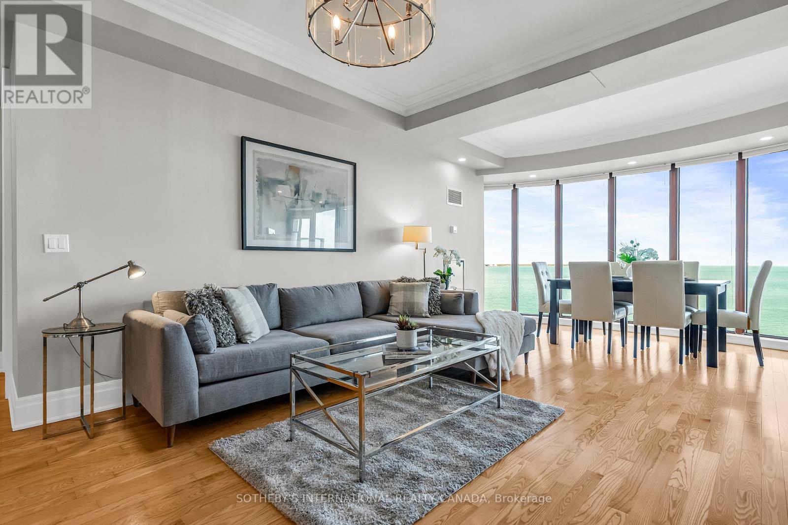 Property at 818 - 2095 LAKE SHORE BOULEVARD W image 3