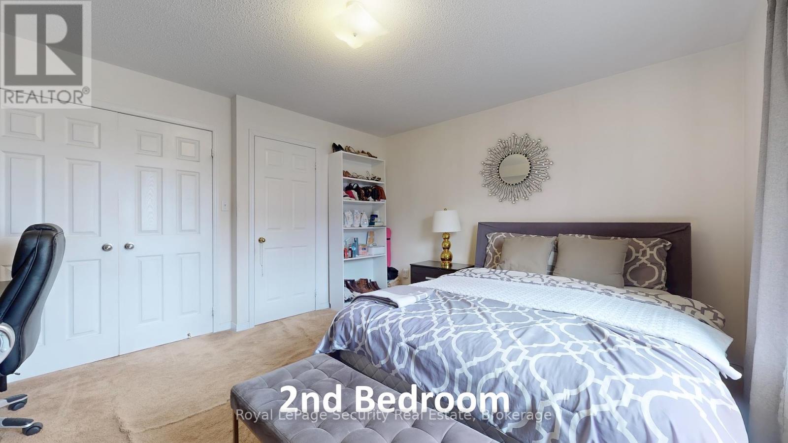 1017 Roselawn Avenue, Toronto, Ontario  M6B 4N1 - Photo 25 - W12289073