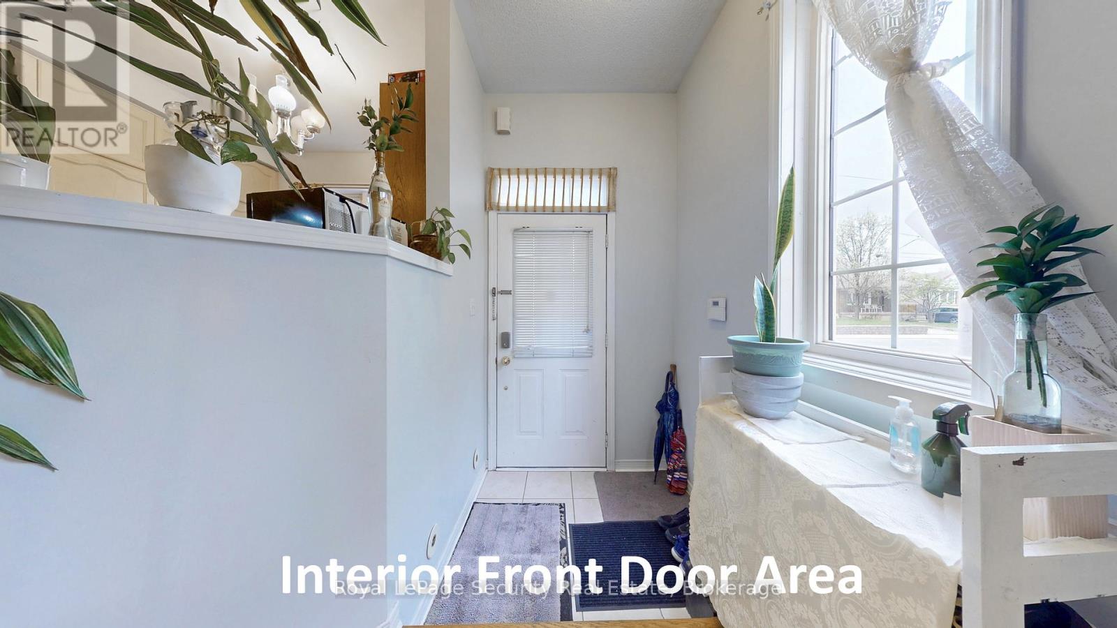 Property at 1017 ROSELAWN AVENUE image 5