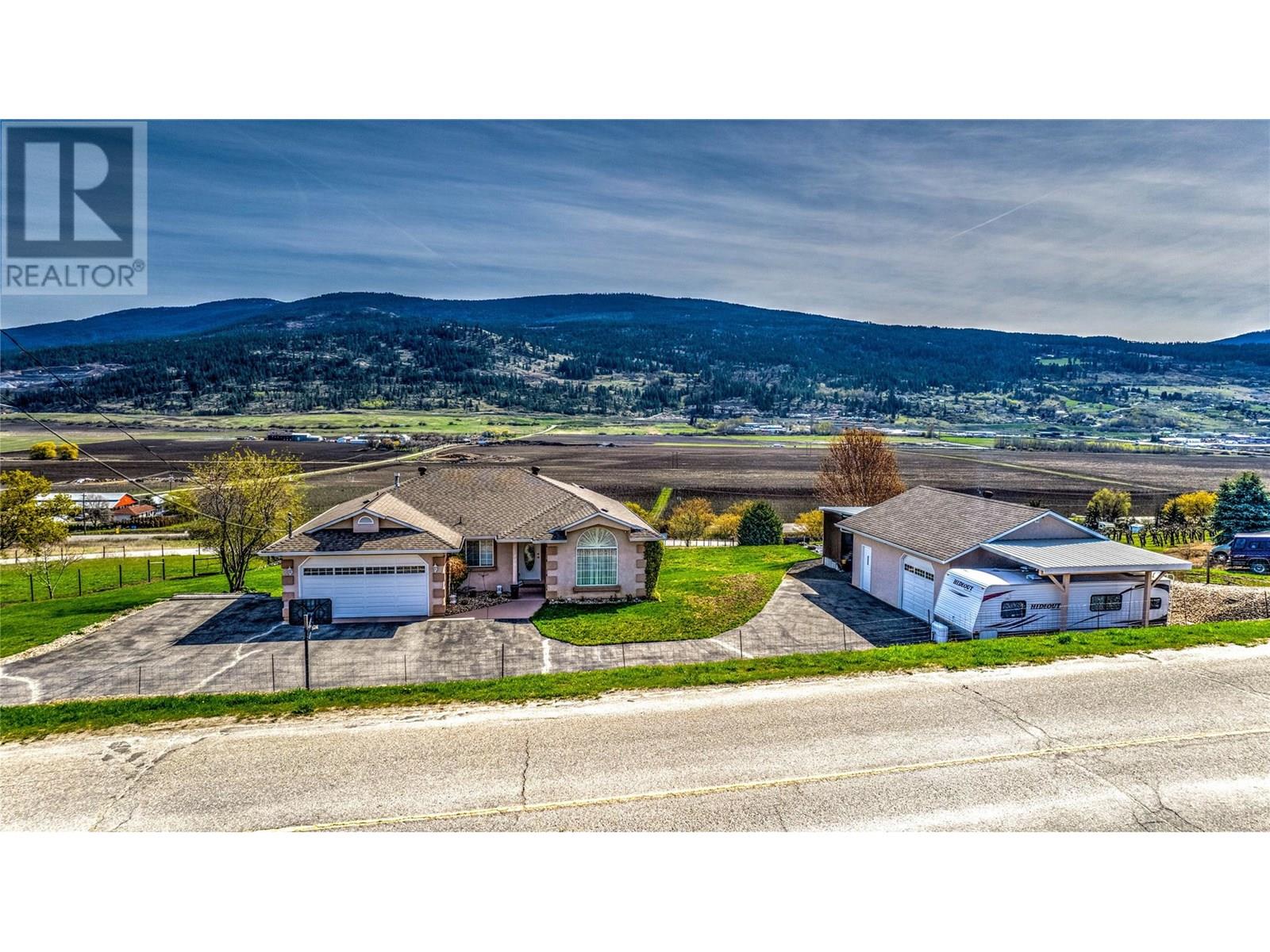 130 Overlook Place, spallumcheen, British Columbia