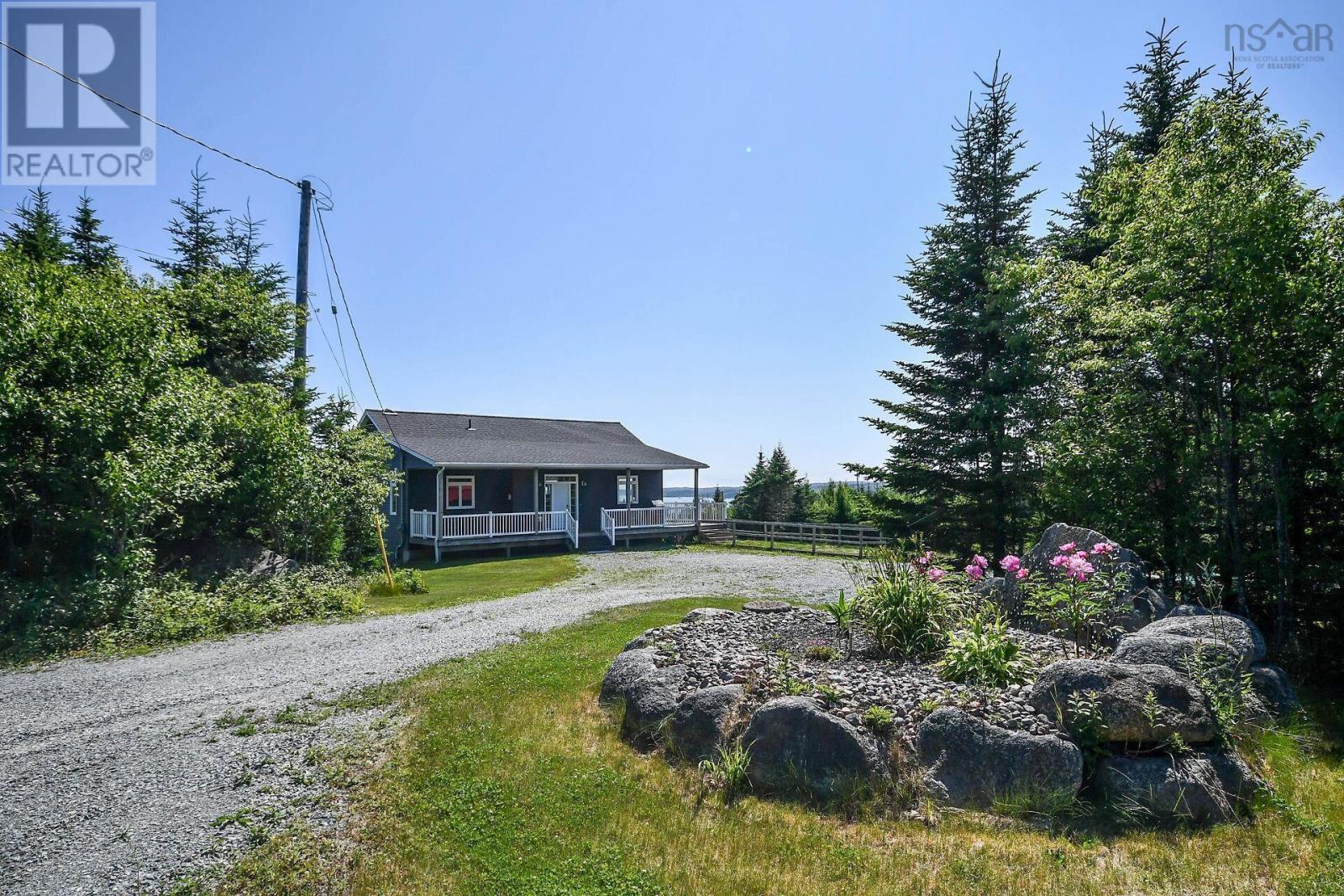 54 Old Trunk Road, Oyster Pond, Nova Scotia  B0J 2L0 - Photo 48 - 202517647