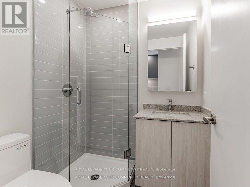 201w - 3 Rosewater Street, Richmond Hill, Ontario  L4C 0T4 - Photo 15 - N12289163