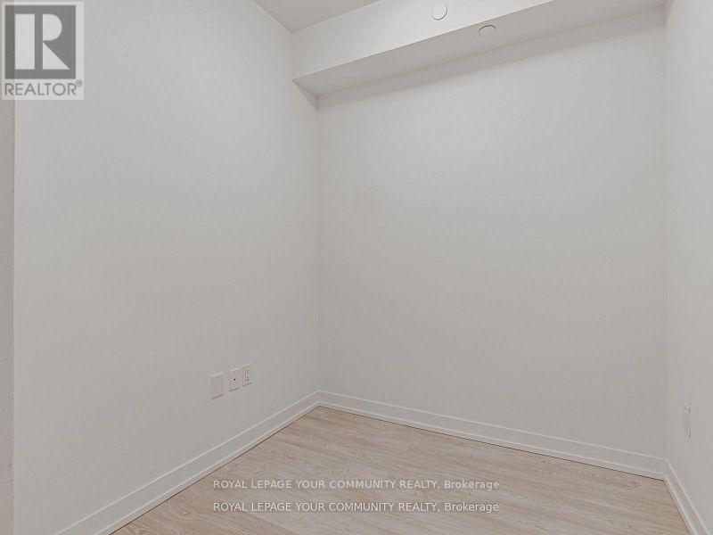 201w - 3 Rosewater Street, Richmond Hill, Ontario  L4C 0T4 - Photo 17 - N12289163