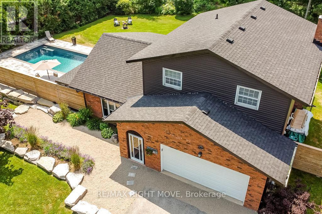 Property at 4278 WILSON POINT ROAD N image 2