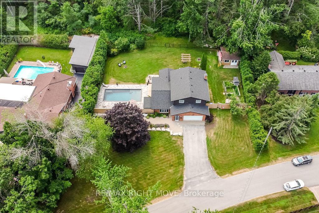 Property at 4278 WILSON POINT ROAD N image 3