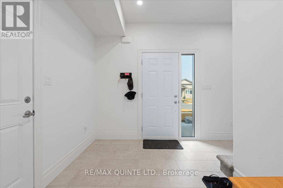 57 Markland Avenue, Prince Edward County, Ontario  K0K 2T0 - Photo 27 - X12289217