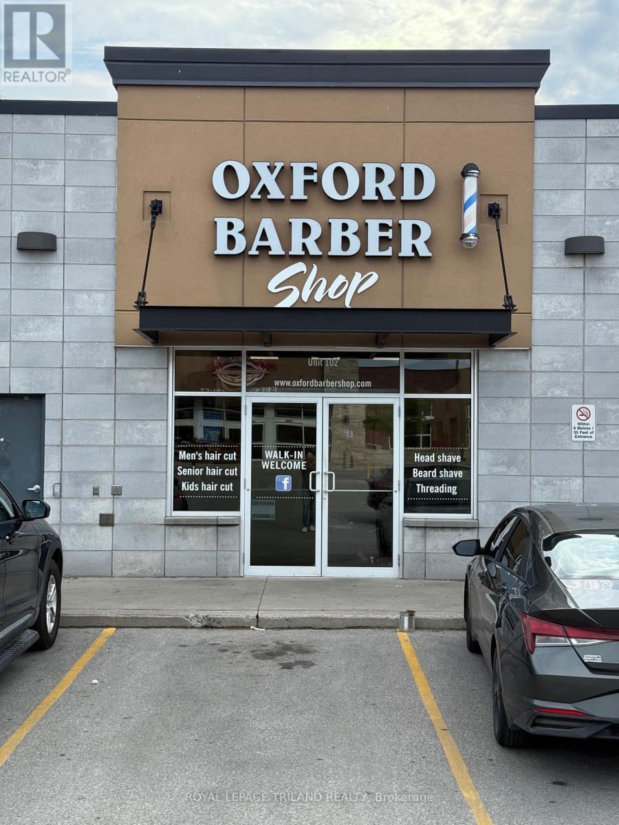 102 - 1215 Fanshawe Park Road, London North, Ontario  N6G 0R9 - Photo 1 - X12289278